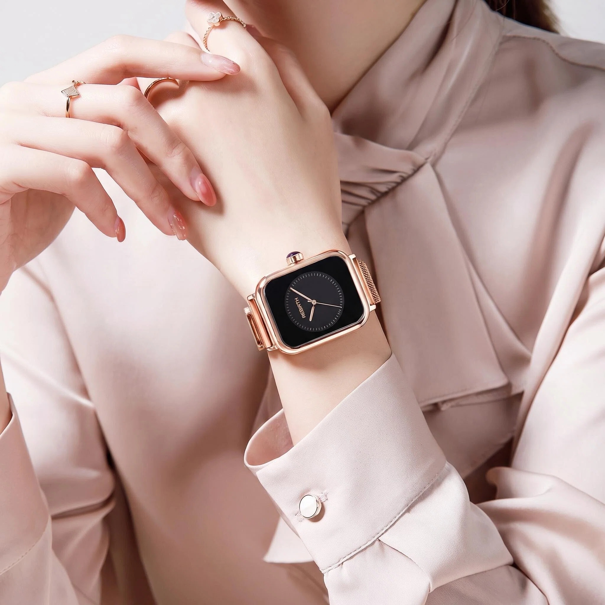 Relógio Feminino Quadrado de L - Luxury Watch Black avaliação e preço