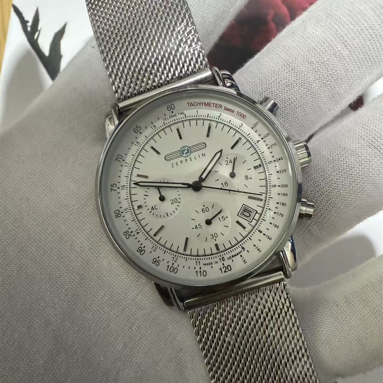 Relógios de pulso ZEPPELIN da  - Luxury Watch Wallpaper avaliação e preço