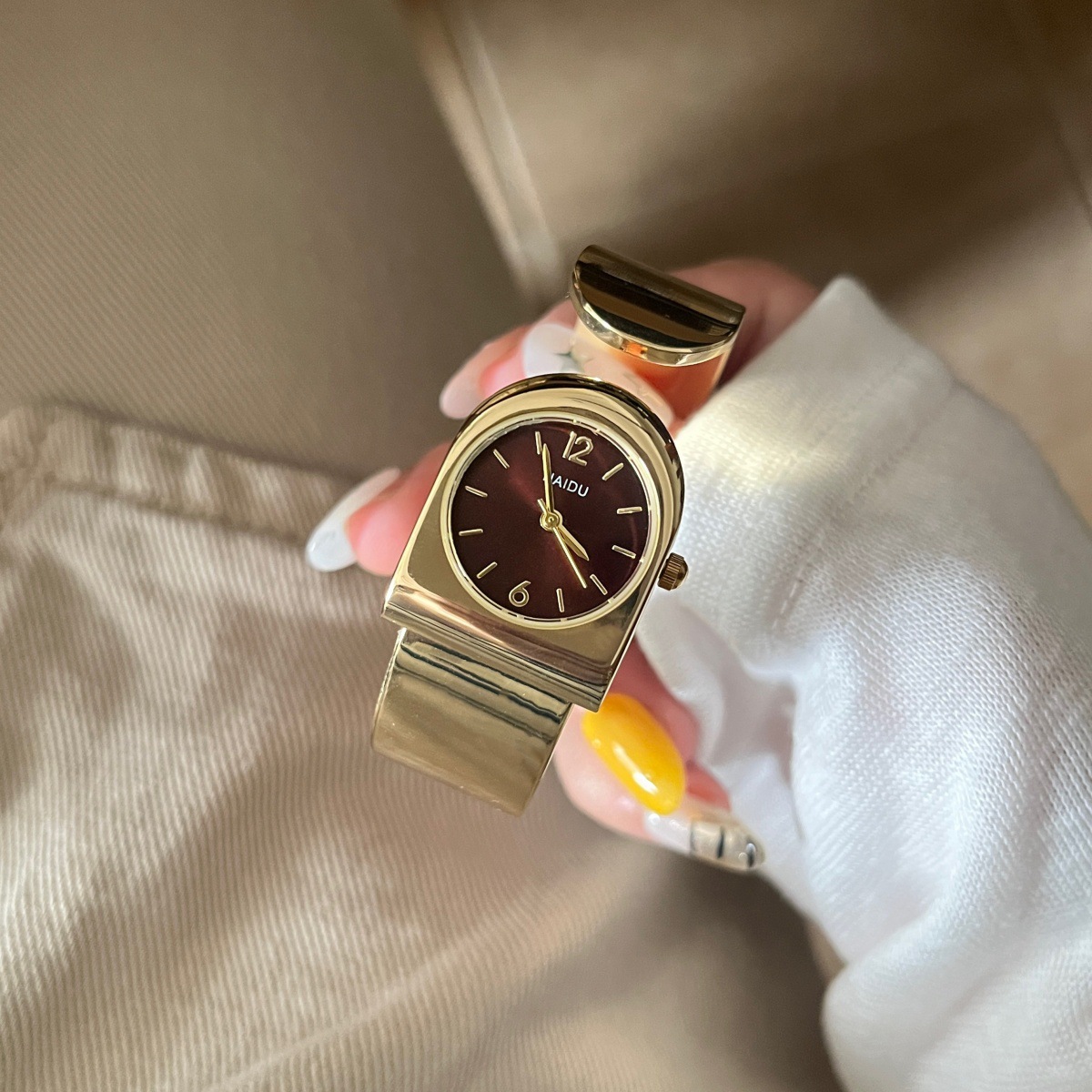 Novo Relógio de Pulso Dourado  - Luxury Watch Level avaliação e preço