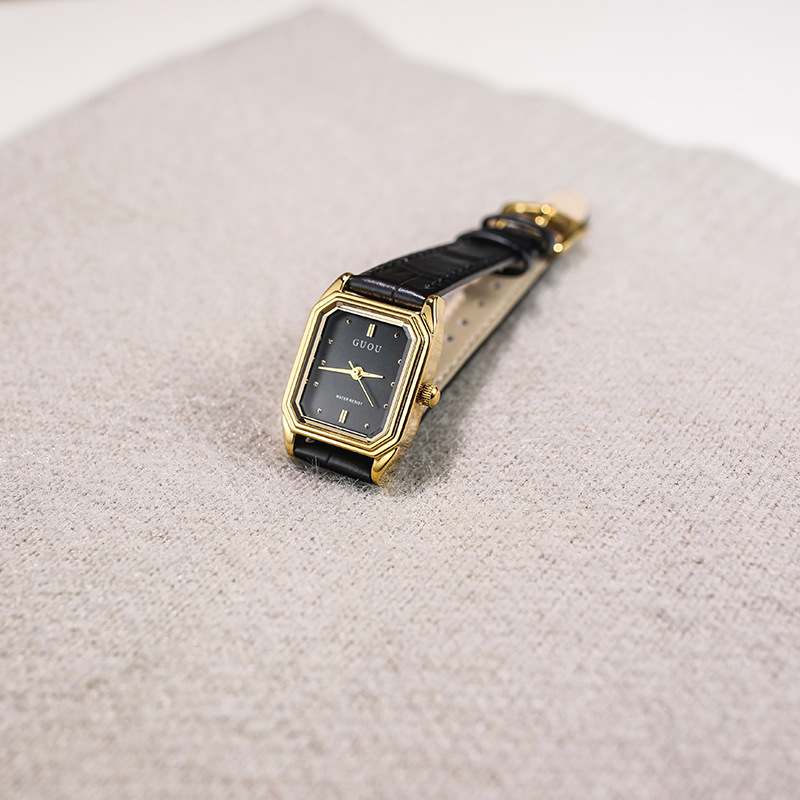 Novo relógio clássico, vintage - Luxury Watch In Hong Kong avaliação e preço