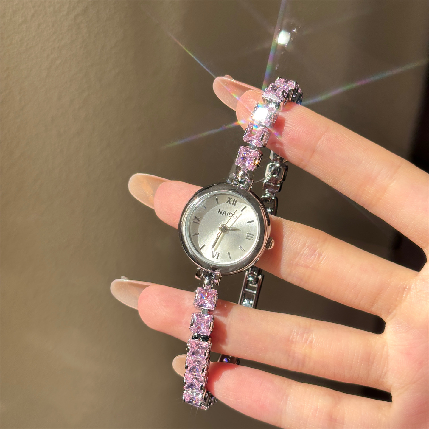 New Fashion Diamond-encrusted  - Luxury Watch Level avaliação e preço