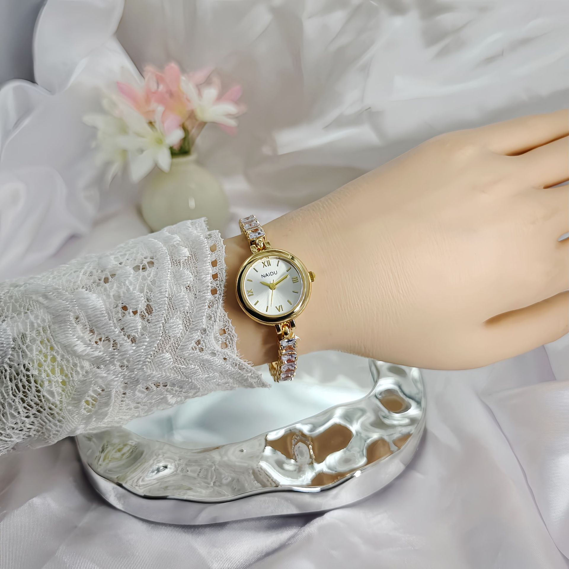 Novo relógio de pulseira incru - Luxury Watch Level avaliação e preço