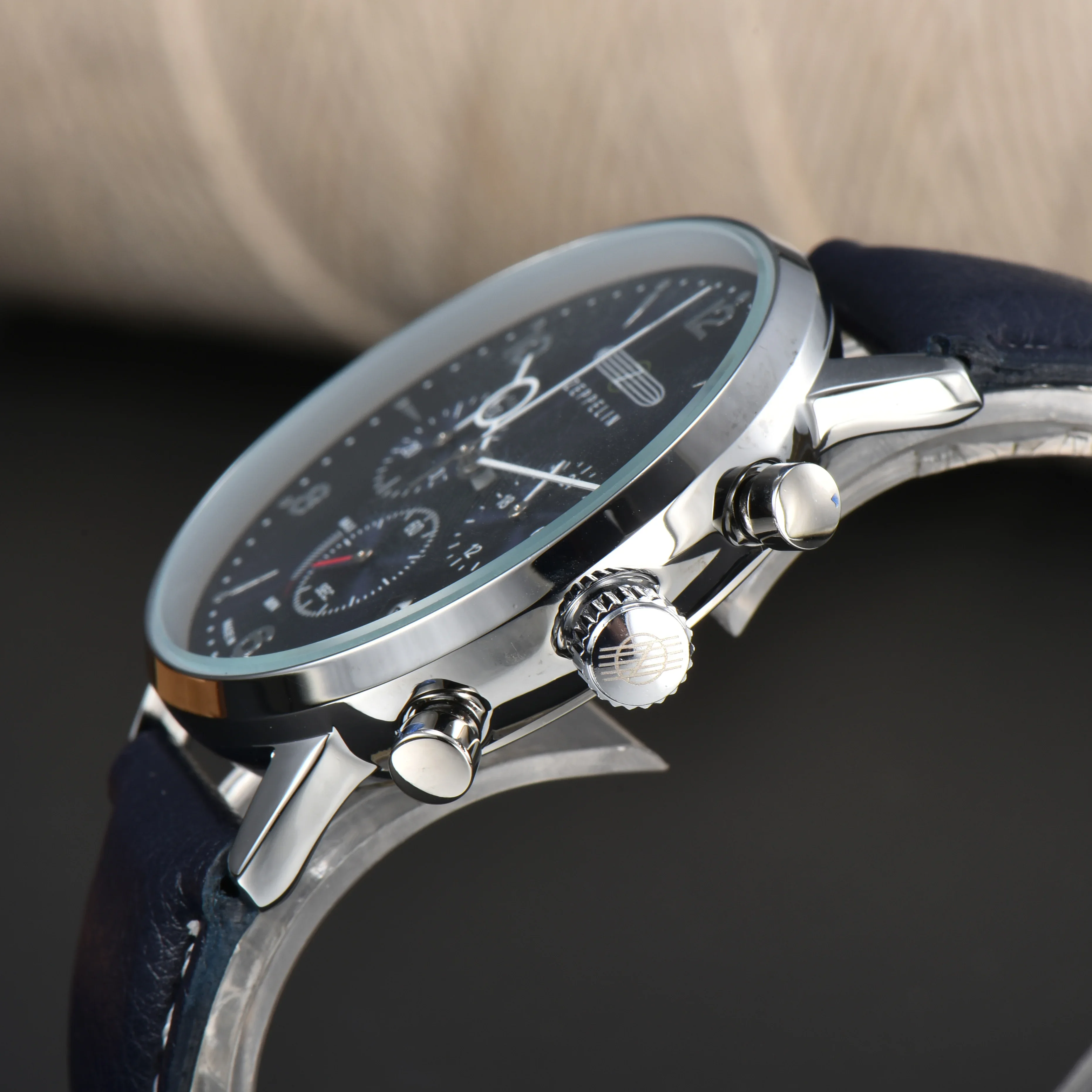 Relógio Clássico ZEPPELIN de Q - Luxury Watch Wallpaper avaliação e preço