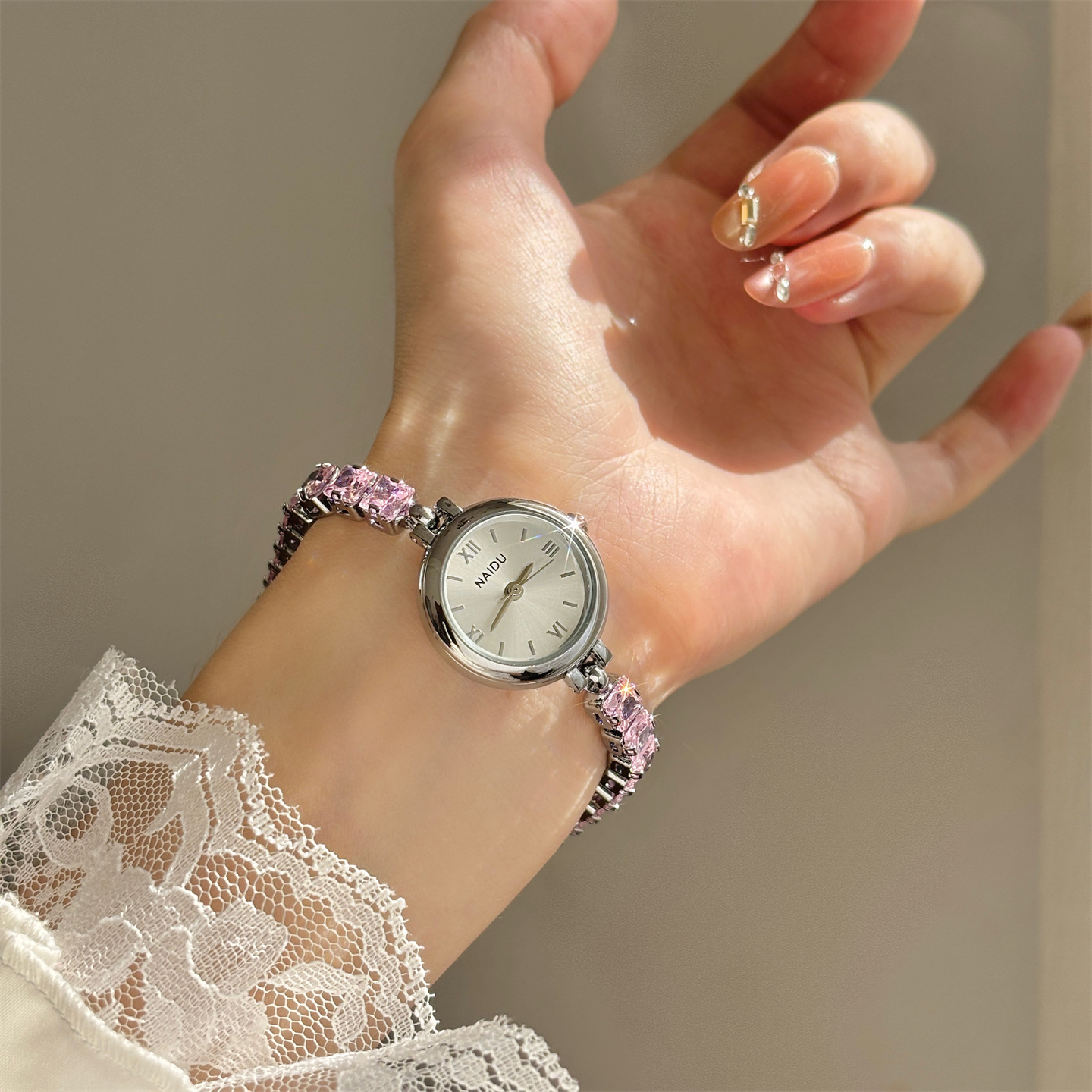 Novo relógio de pulseira incru - Luxury Watch Level avaliação e preço