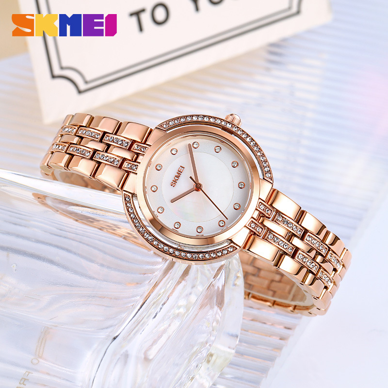 Relógio de Pulso Feminino de Q - Luxury Watches avaliação e preço
